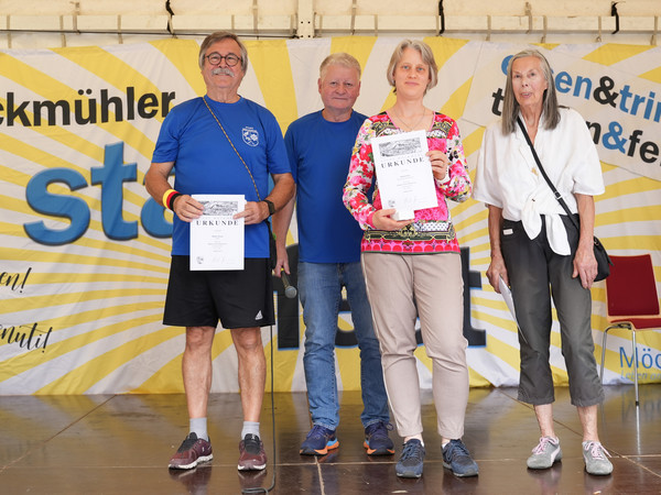 Die besten TeilnehmerInnen des Nordik-Walking Wettbewerbes